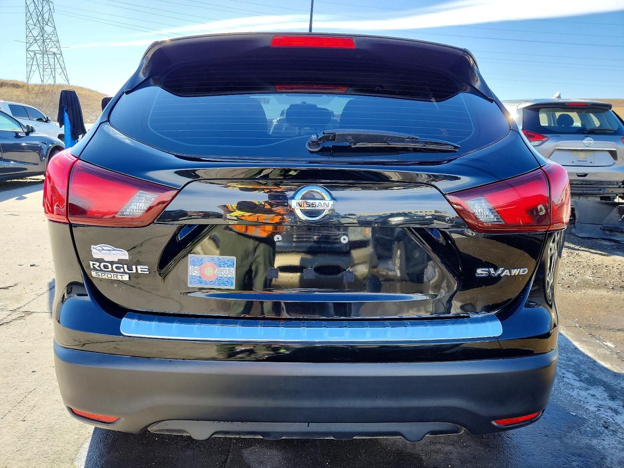 2017 Nissan Rogue Sport S - Image 6