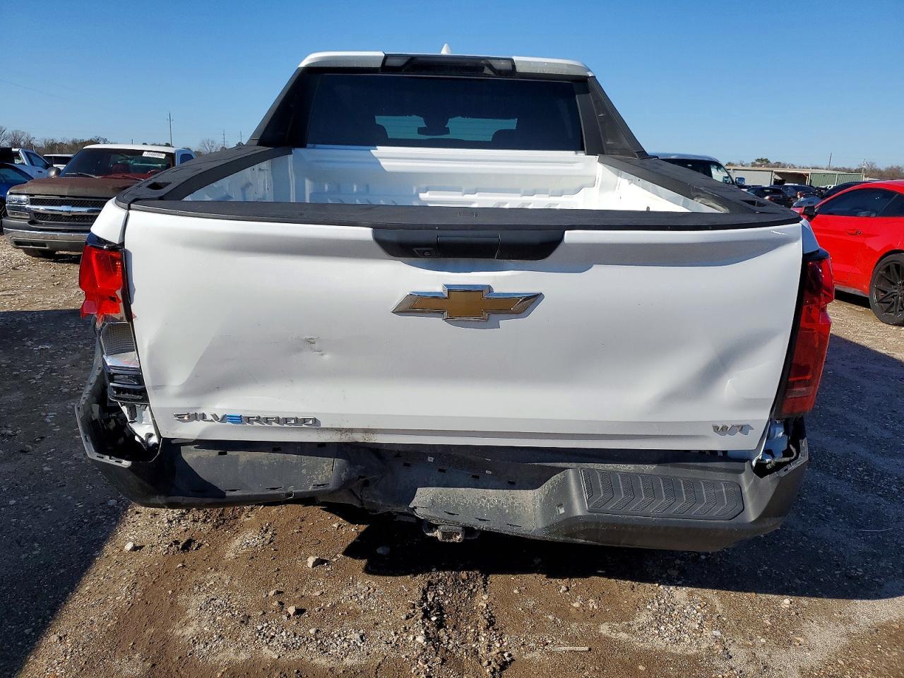 2024 Chevrolet Silverado - Image 6