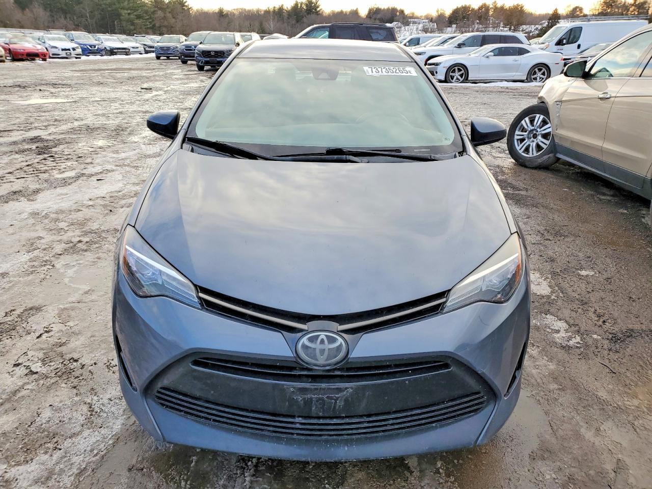 2017 Toyota Corolla - Image 5