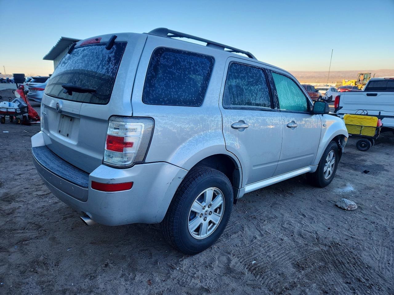 2009 Mercury Mariner - Image 3