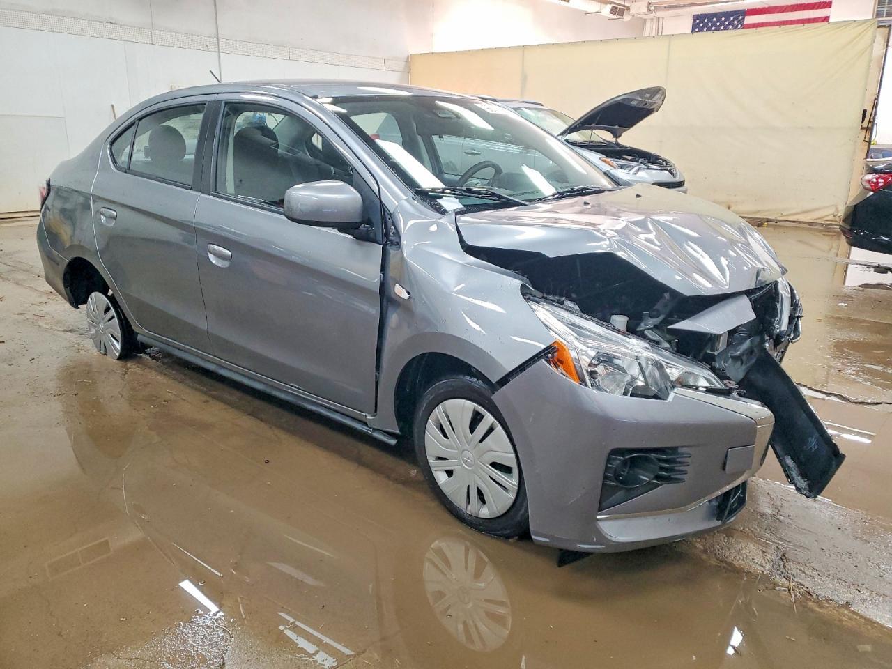 2023 Mitsubishi Mirage G4 Es - Image 4