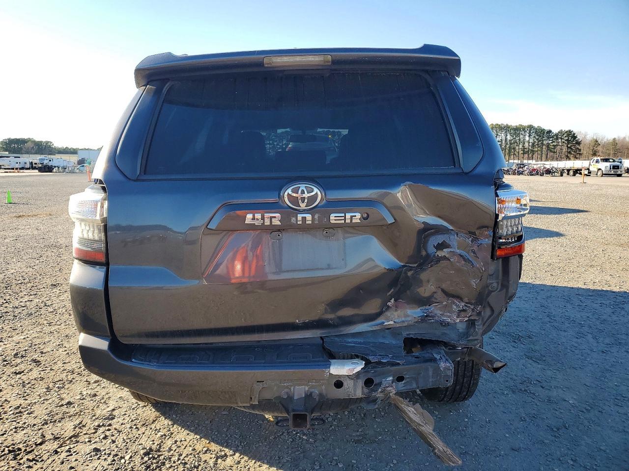 2018 Toyota 4Runner Sr5/Sr5 Premium - Фото 6