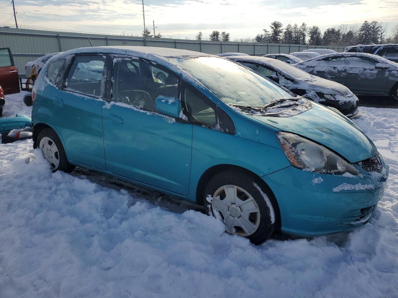 2013 Honda Fit - Image 4