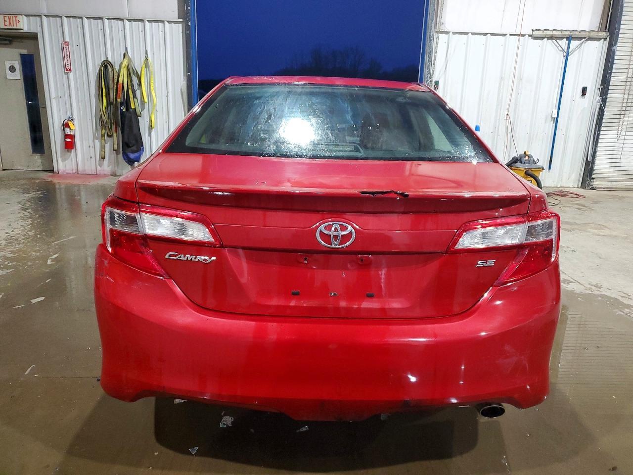 2013 Toyota Camry Se - Фото 6