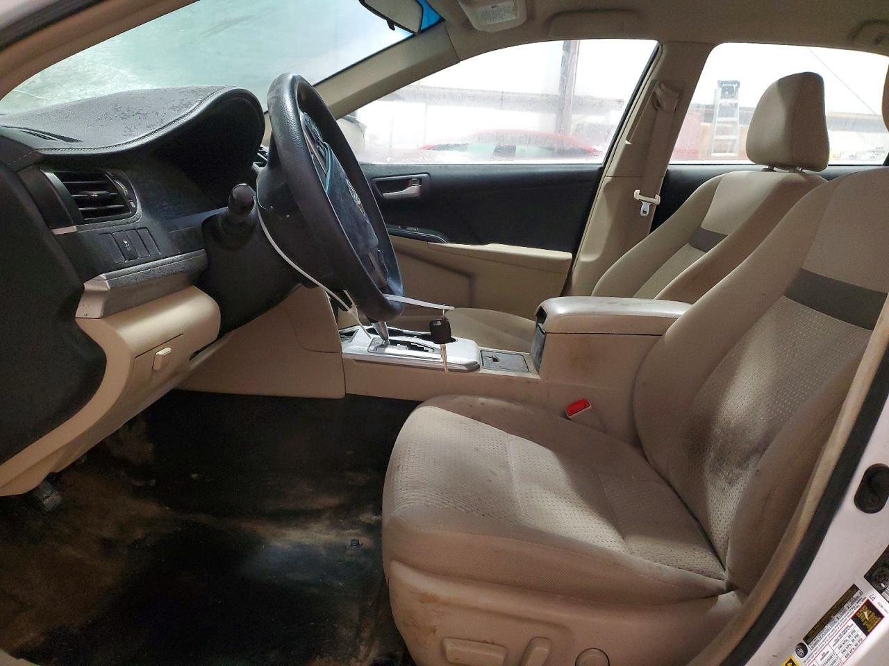 2014 Toyota Camry Le 4Dr - Фото 7