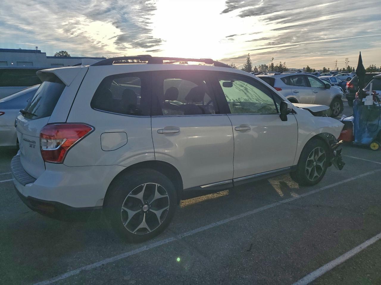 2016 Subaru Forester 2.0Xt Touring - Фото 3