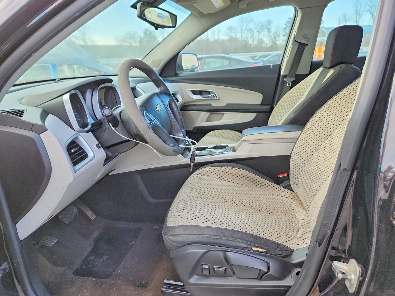 2010 Chevrolet Equinox Ls - Image 7