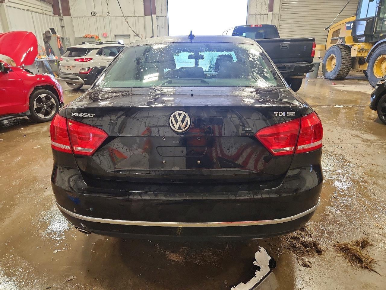 2015 Volkswagen Passat Se - Фото 6