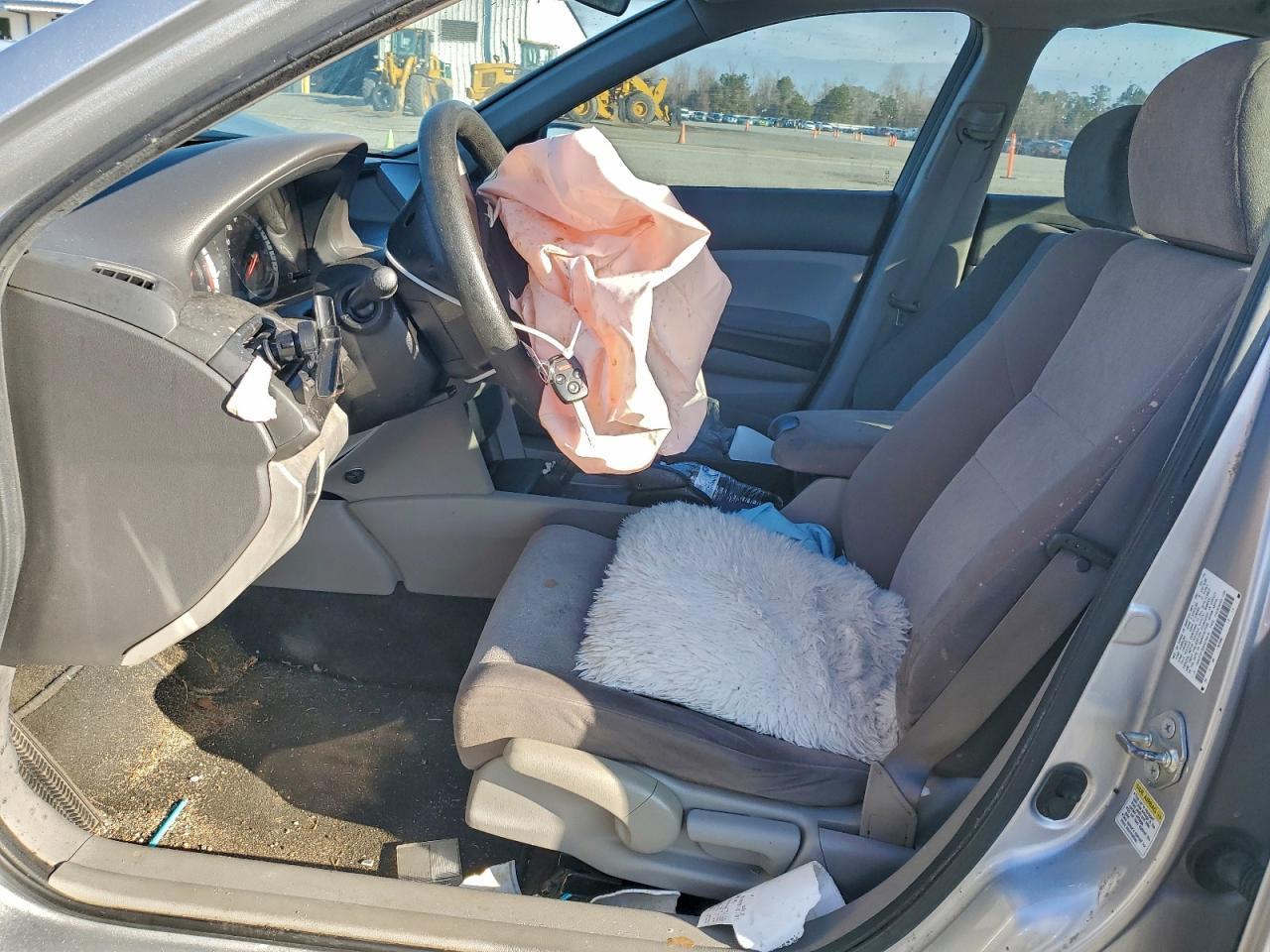 2010 Honda Accord Lx - Image 7