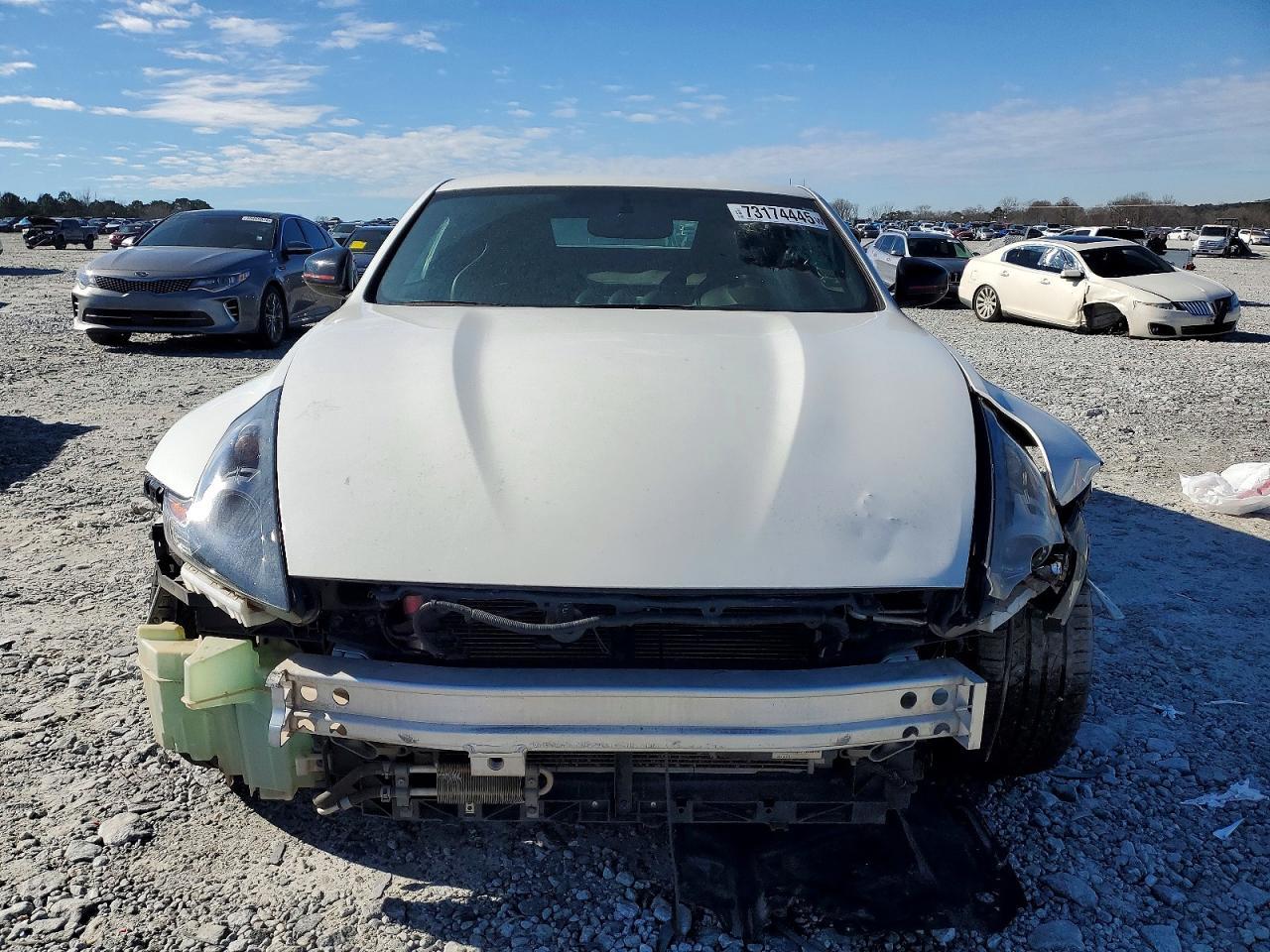 2018 Nissan 370Z Base - Image 5
