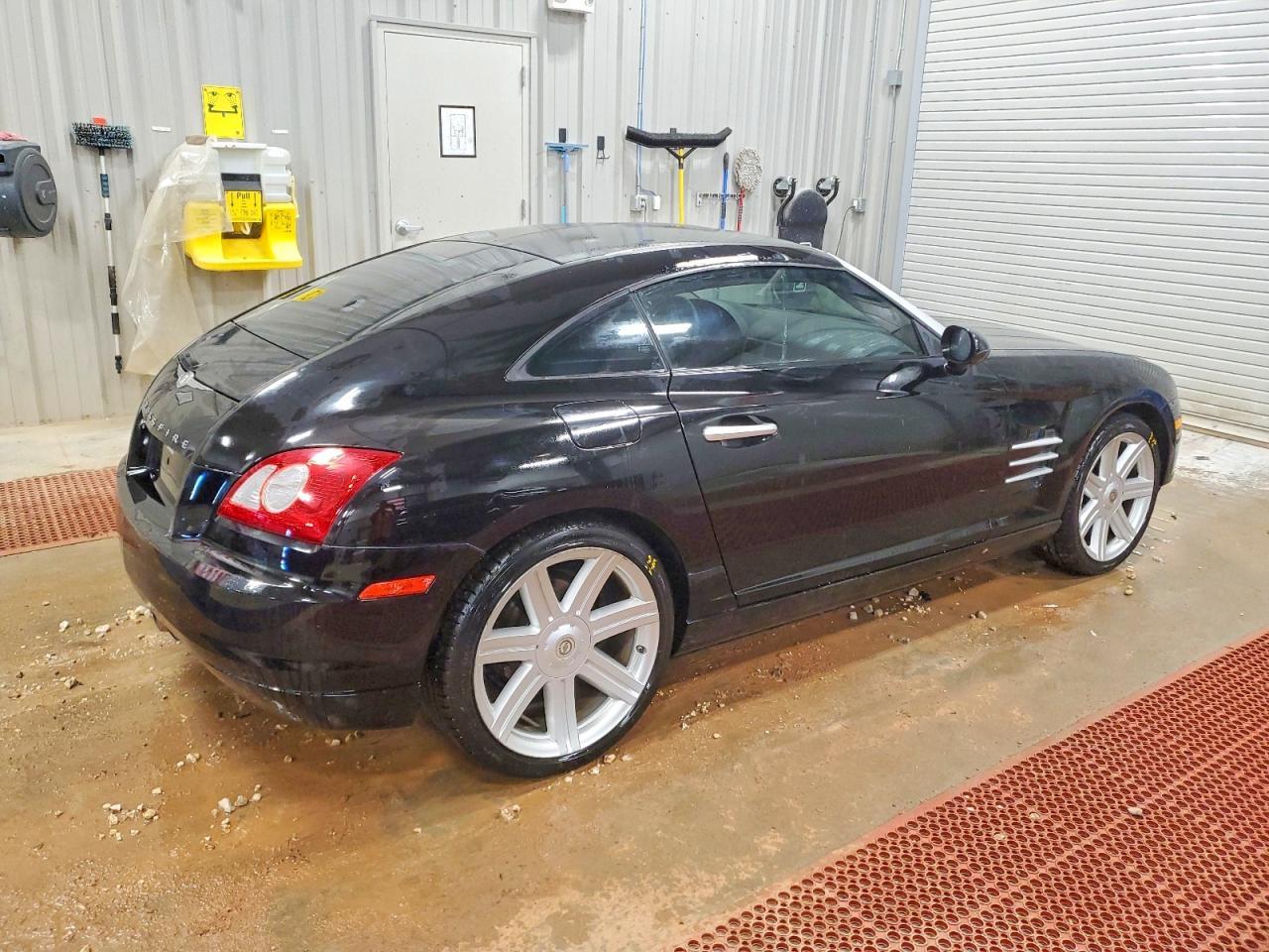 2004 Chrysler Crossfire Limited - Фото 3