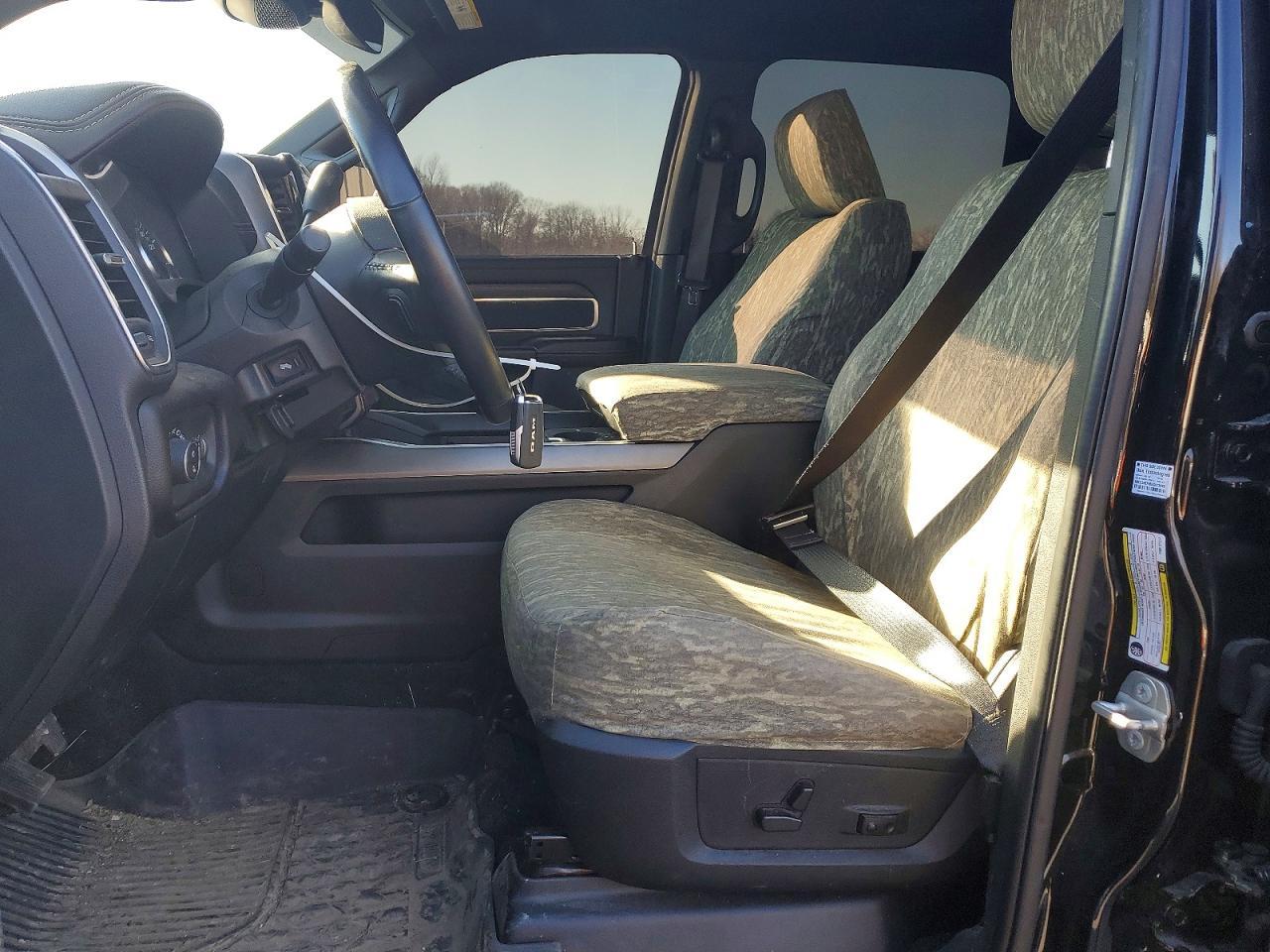 2023 Ram 2500 Laramie - Image 7