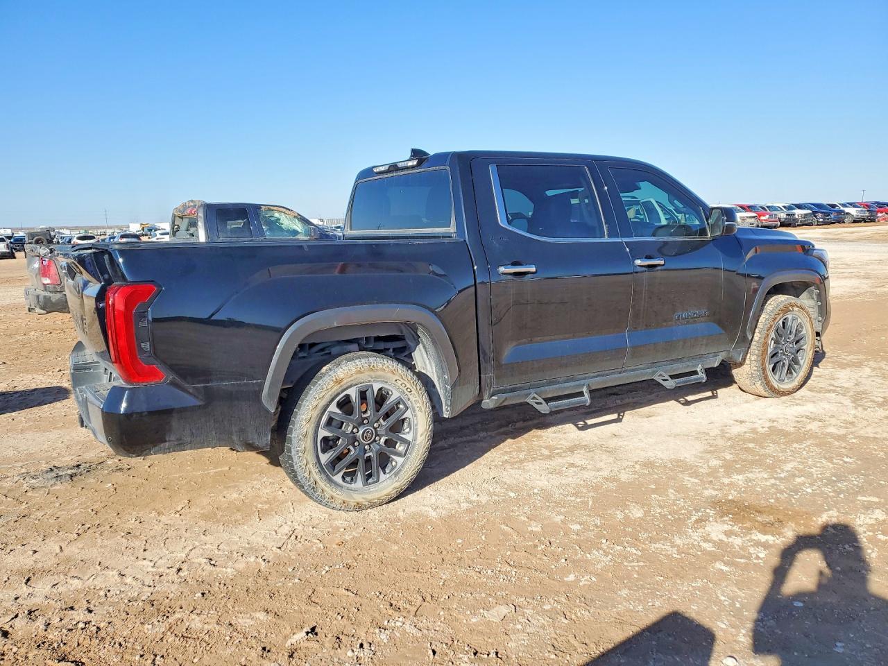 2022 Toyota Tundra Crewmax Limited - Фото 3