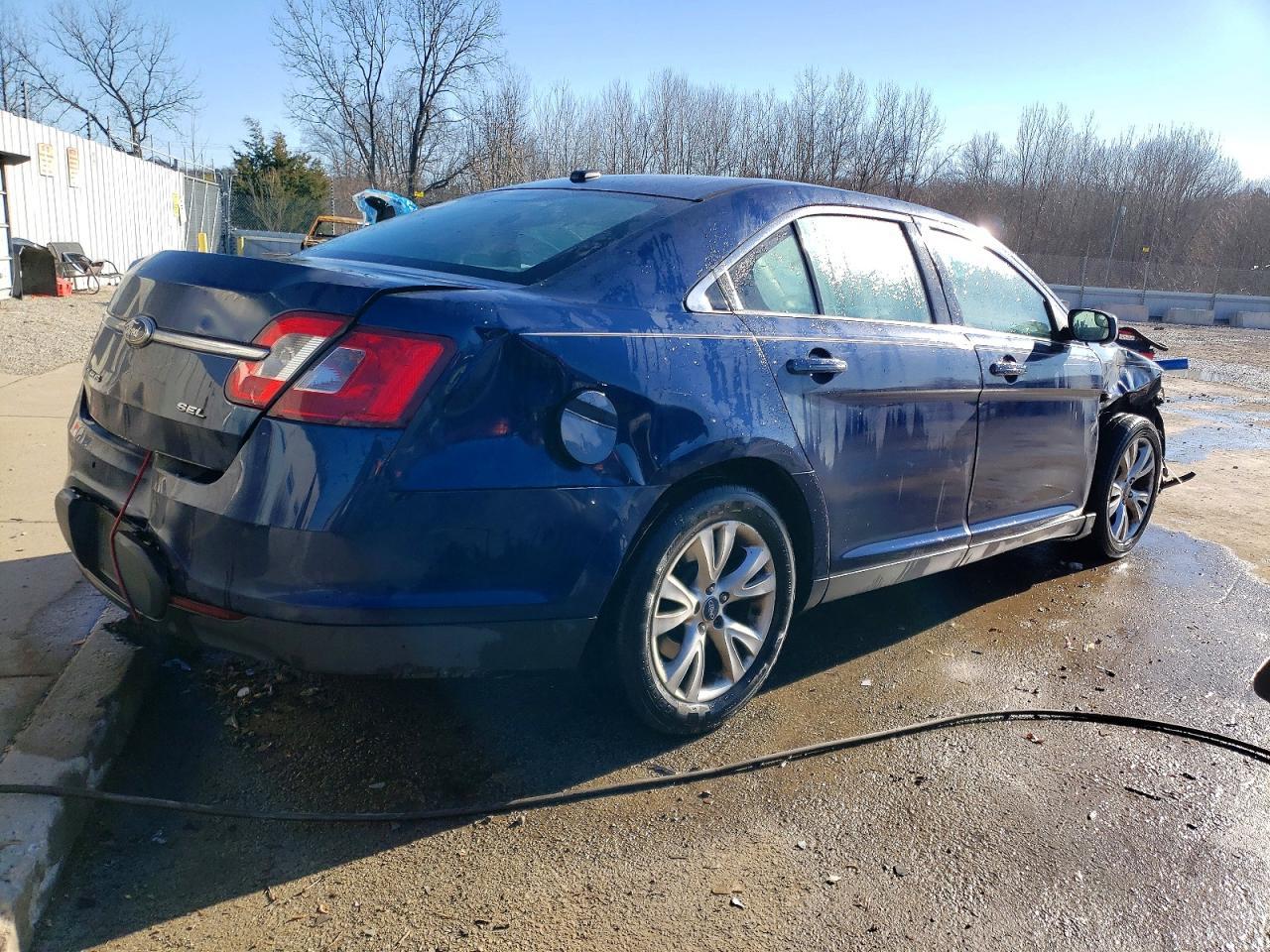 2012 Ford Taurus Sel - Фото 3
