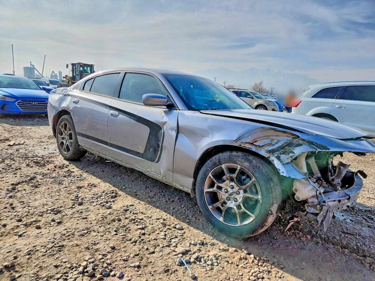 2015 Dodge Charger Sxt - Фото 4