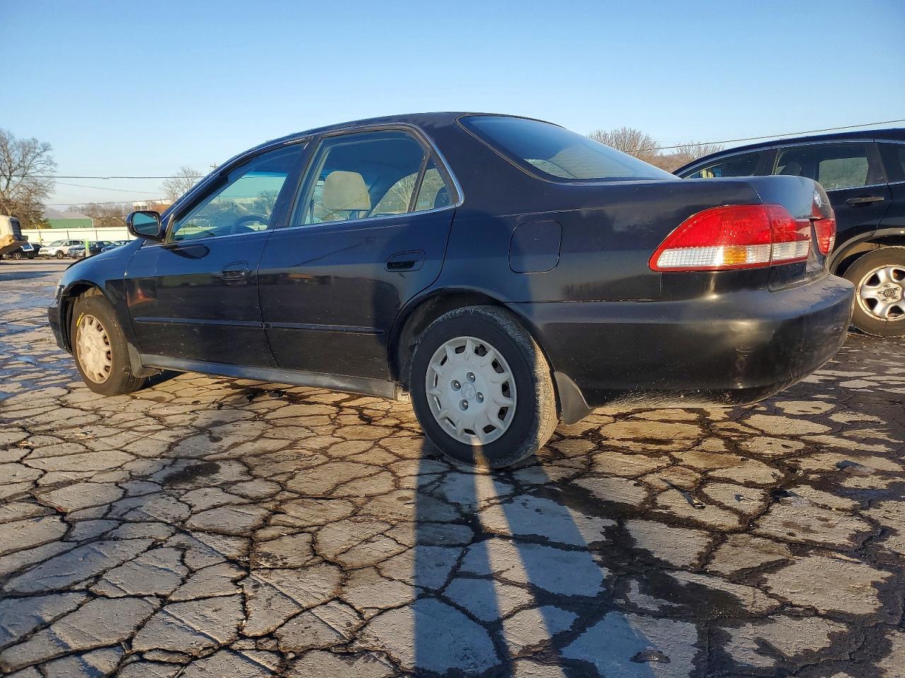 2001 Honda Accord Lx - Фото 2