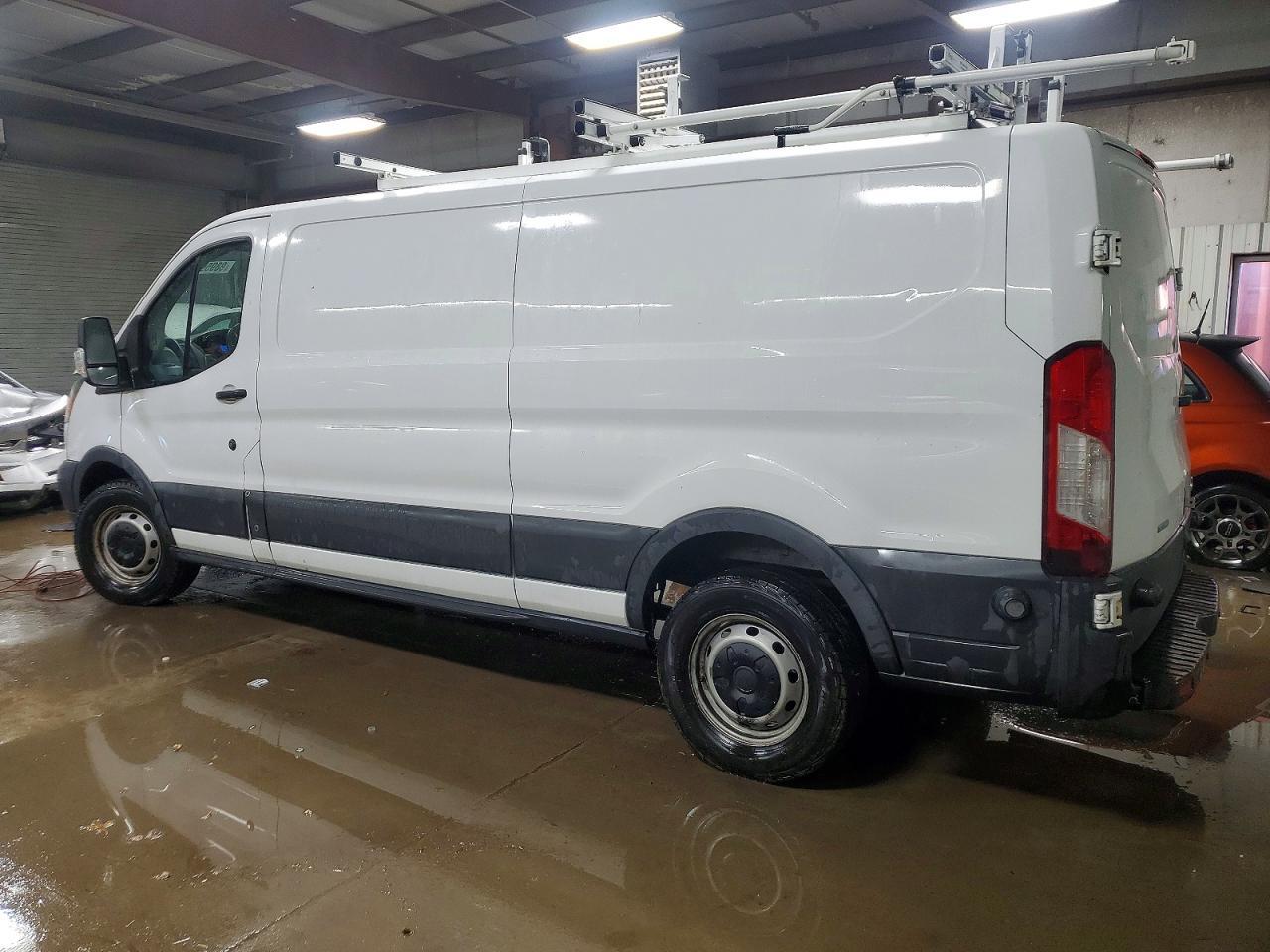 2016 Ford Transit Cargo Van T- - Фото 2
