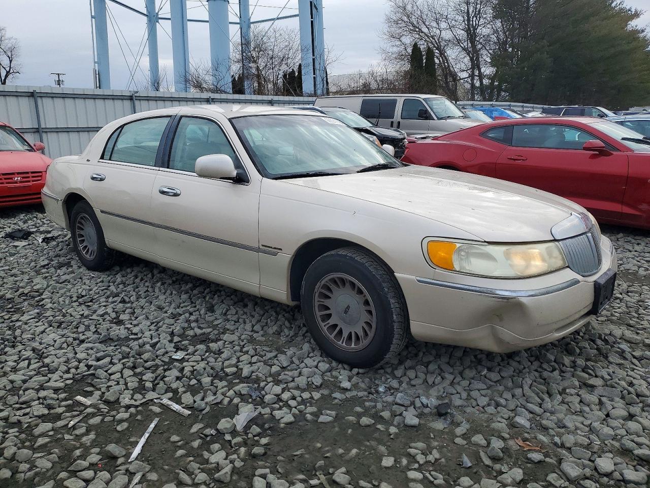 2001 Lincoln Town Car Cartier - Фото 4