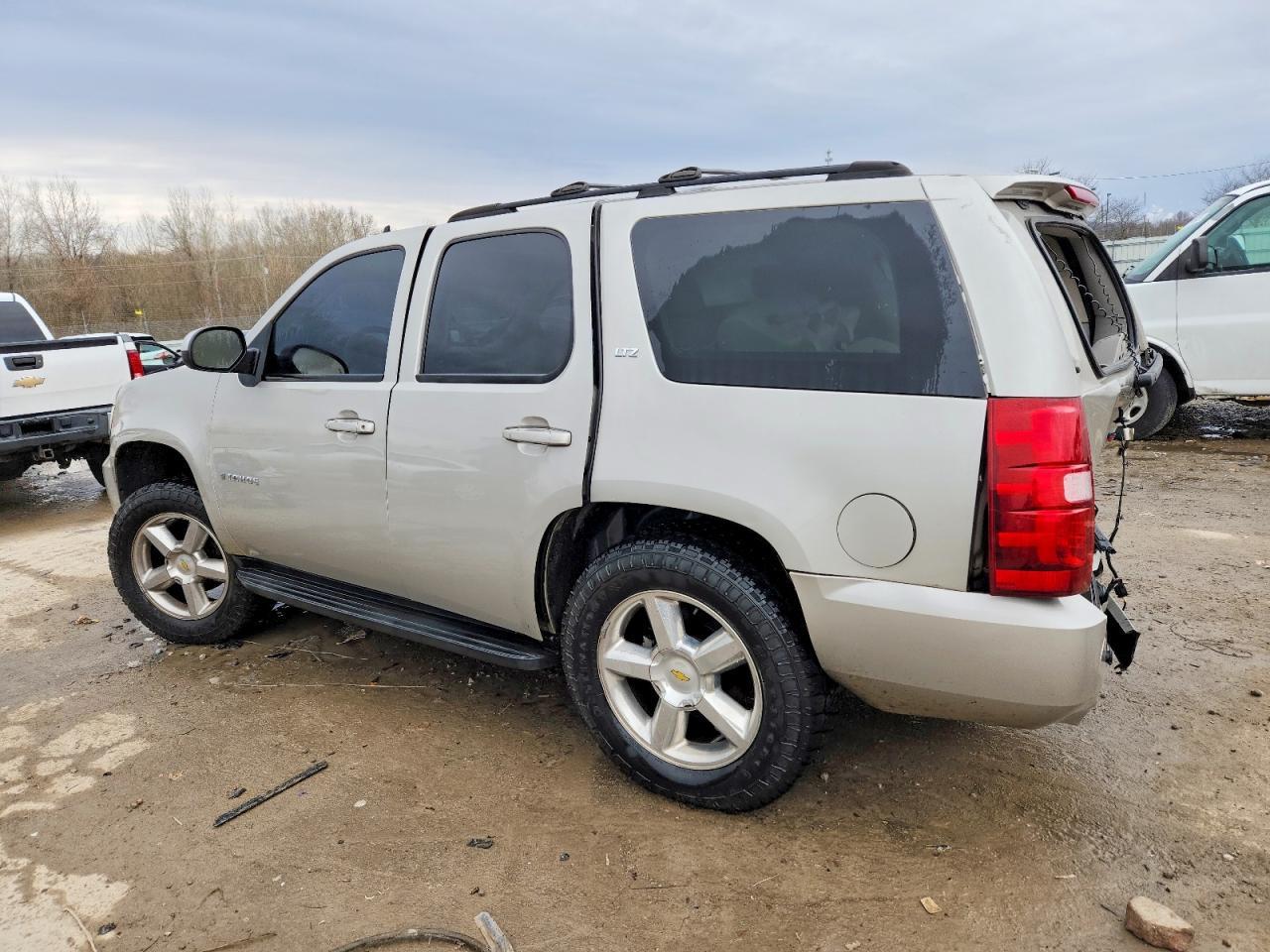 2007 Chevrolet Tahoe K1500 - Фото 2