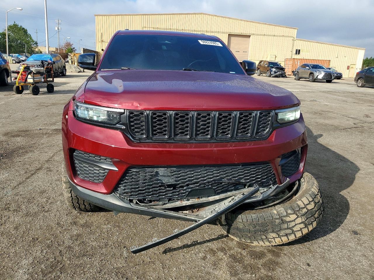 2023 Jeep Grand Cherokee - Фото 5