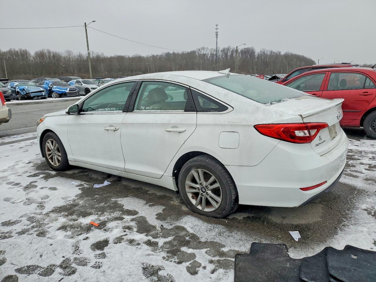 2016 Hyundai Sonata Se - Фото 2