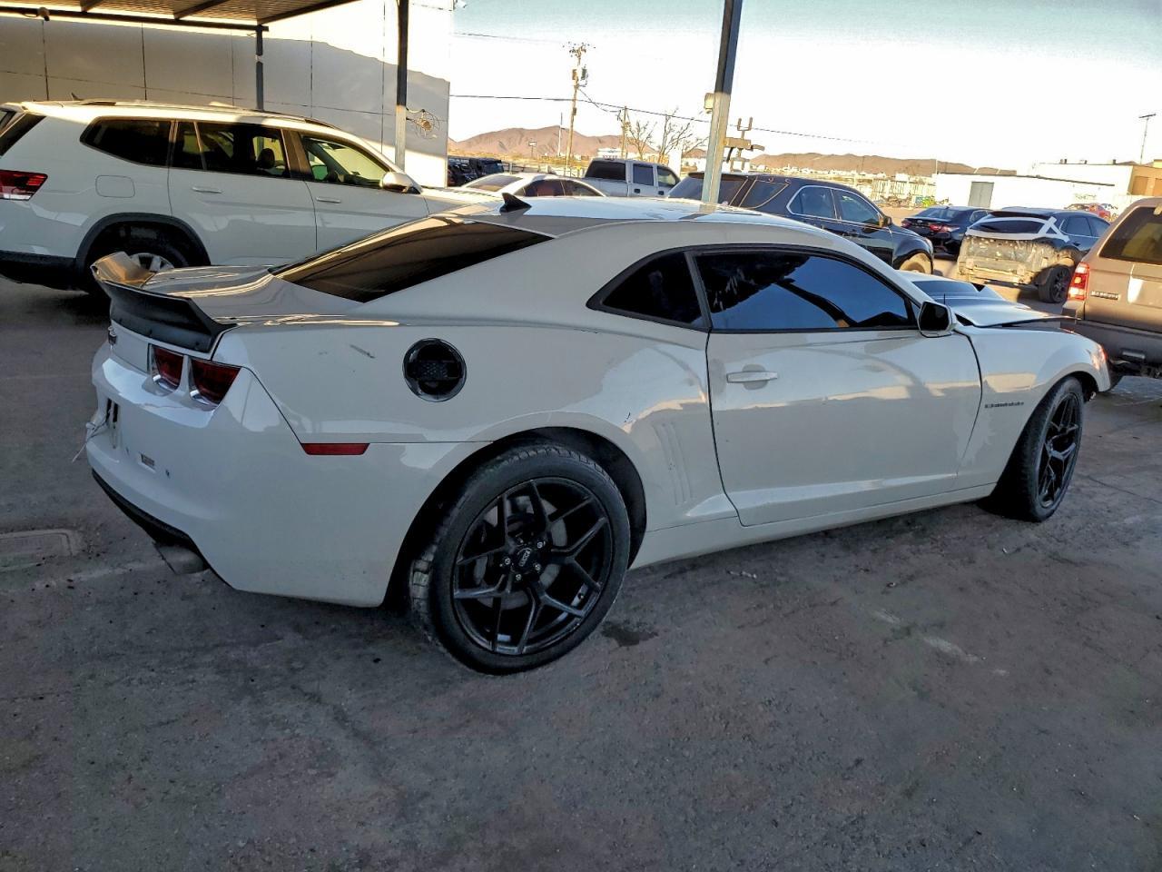 2025 Chevrolet Camaro 2Ss - Фото 3