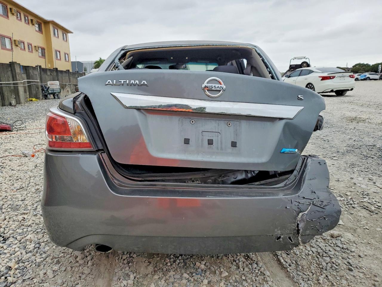 2014 Nissan Altima - Image 6