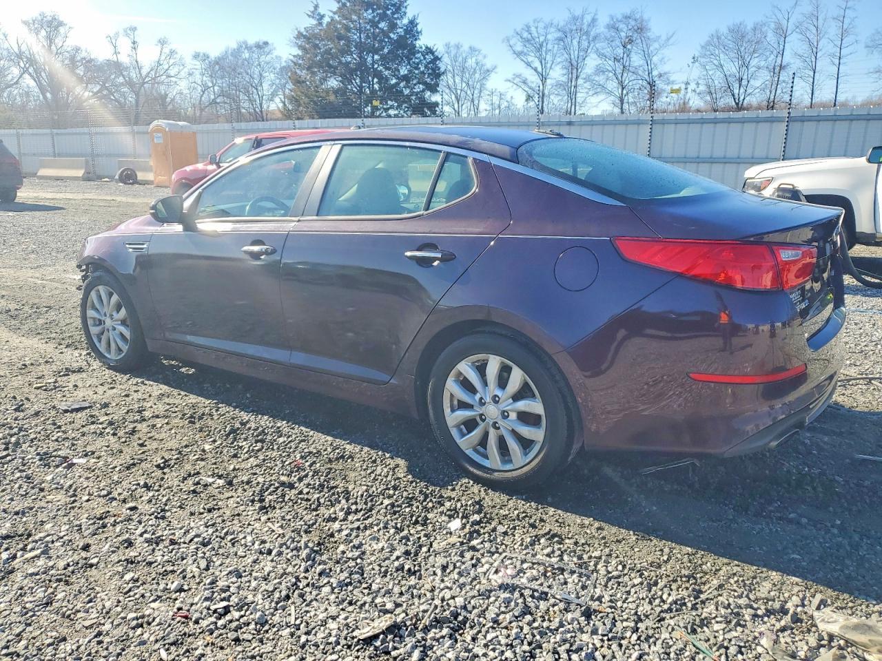 2015 Kia Optima Ex - Image 2