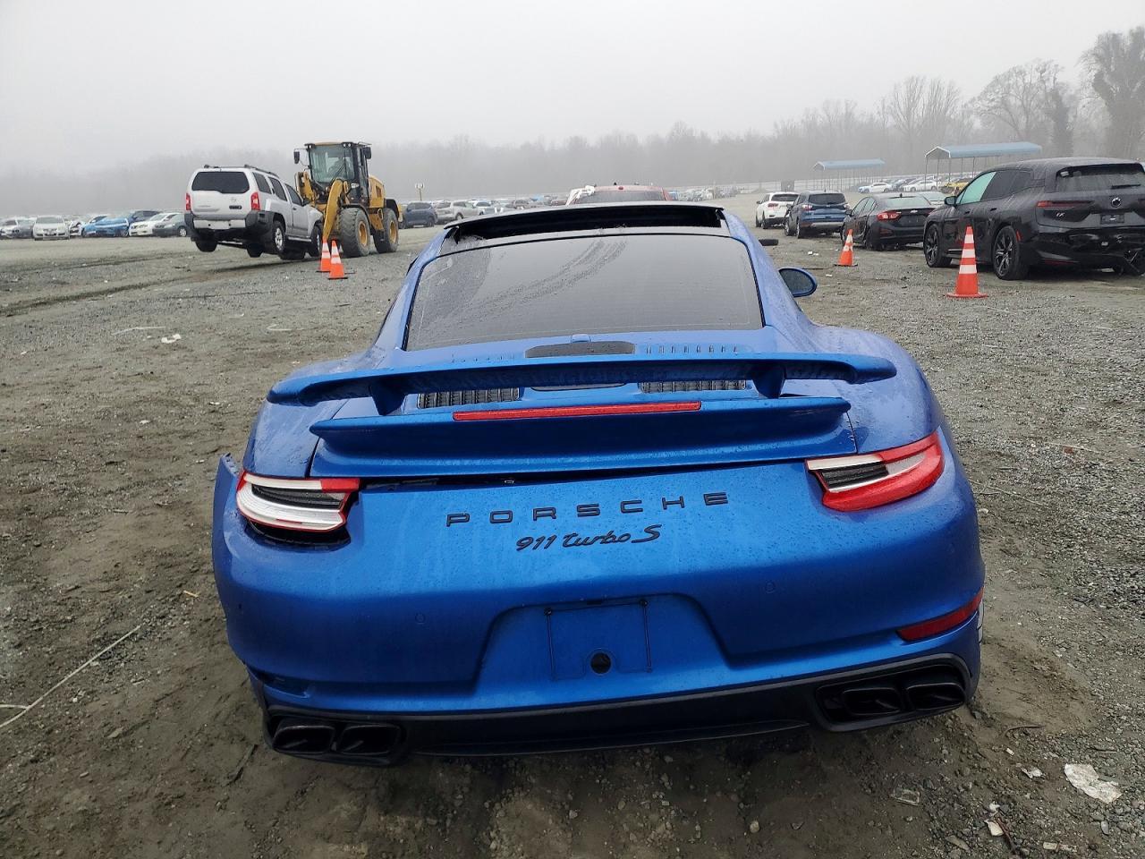 2017 Porsche 911 Turbo - Image 6