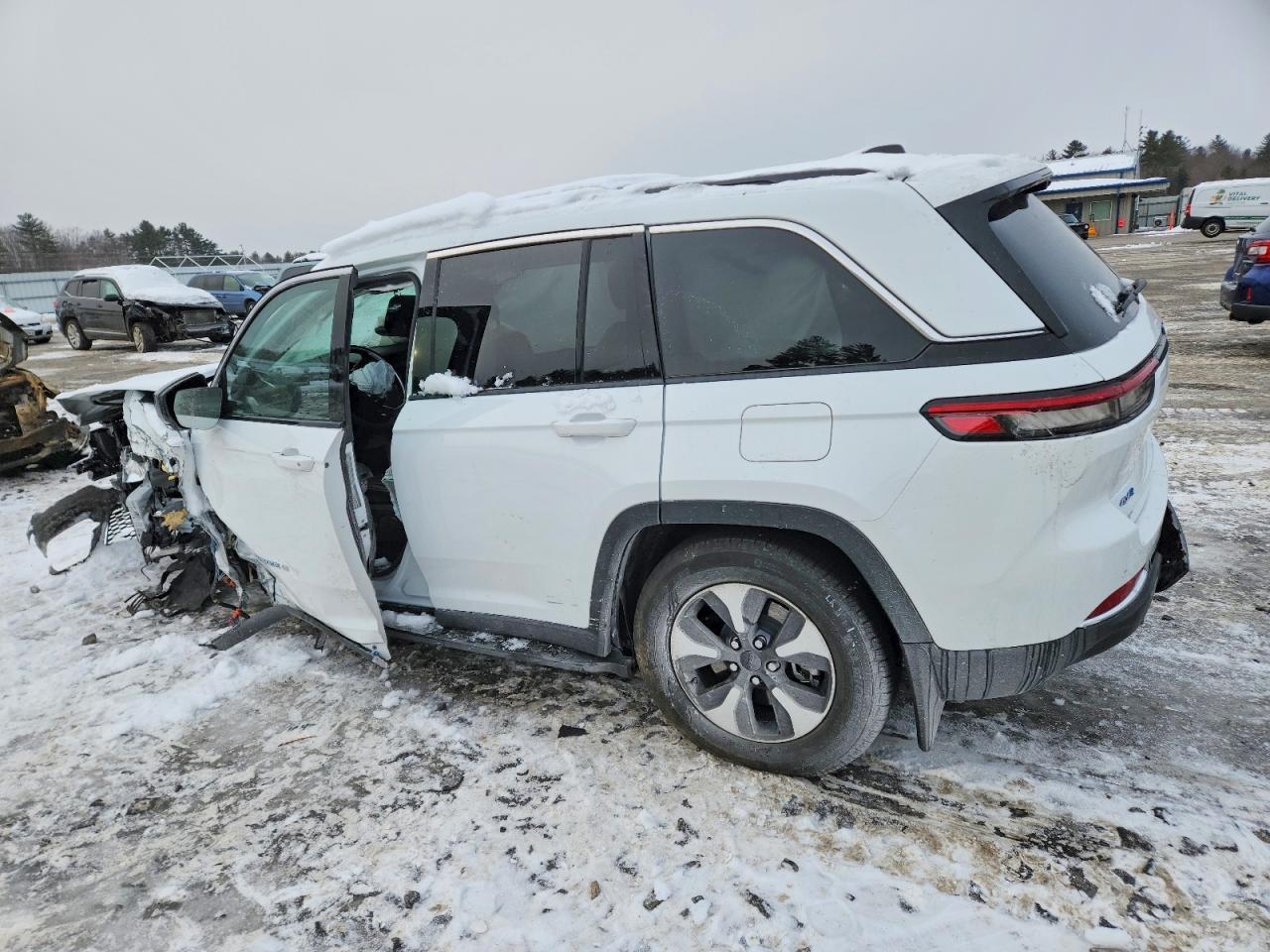2025 Jeep Grand Cherokee 4Xe - Фото 2