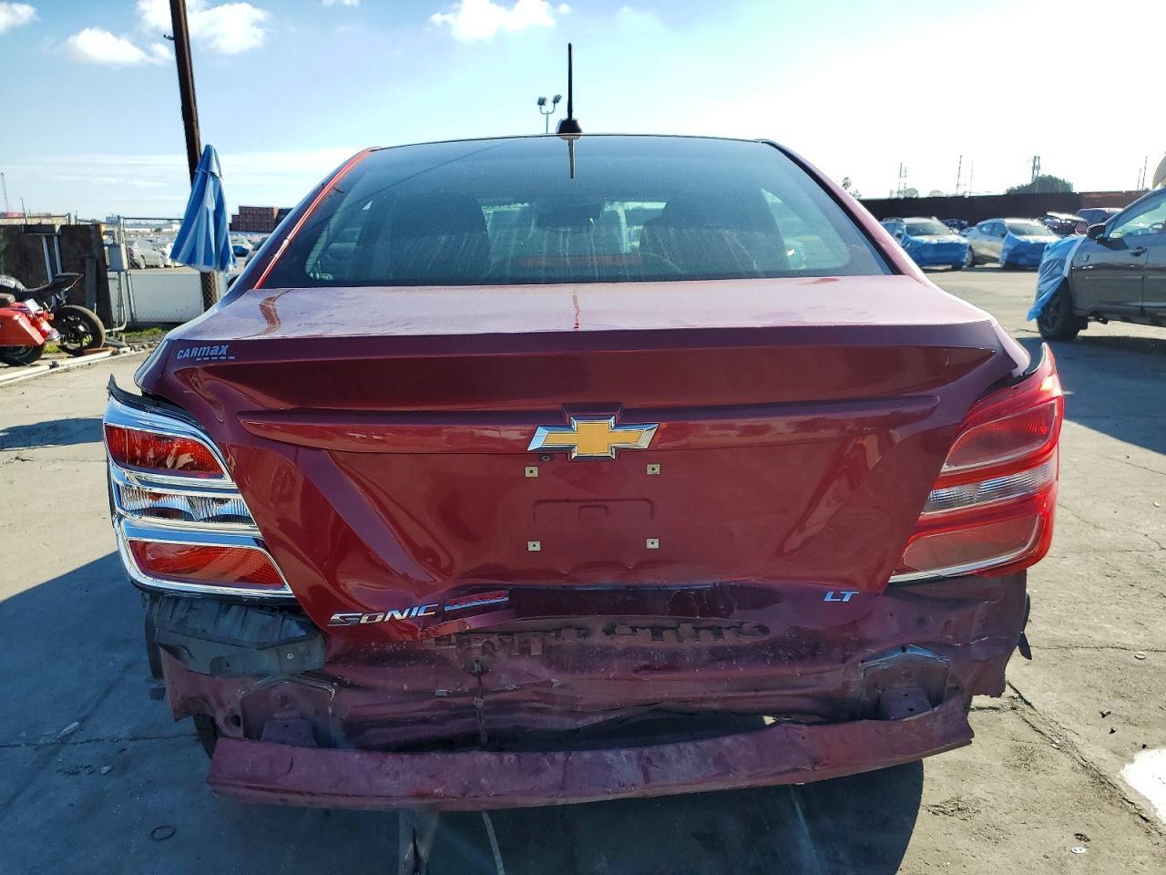 2018 Chevrolet Sonic Lt - Фото 6