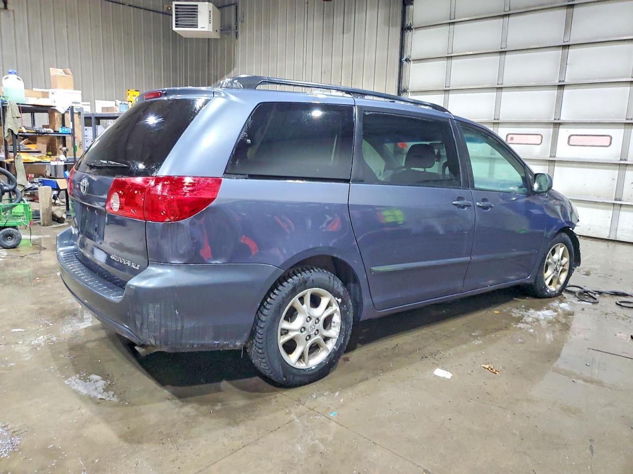 2006 Toyota Sienna Xle 7 Passenger - Фото 3
