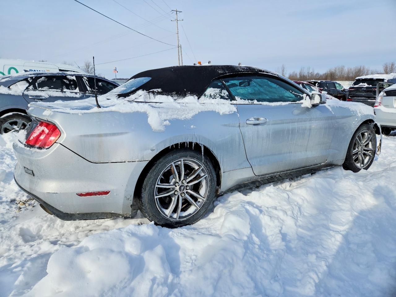 2016 Ford Mustang - Фото 3
