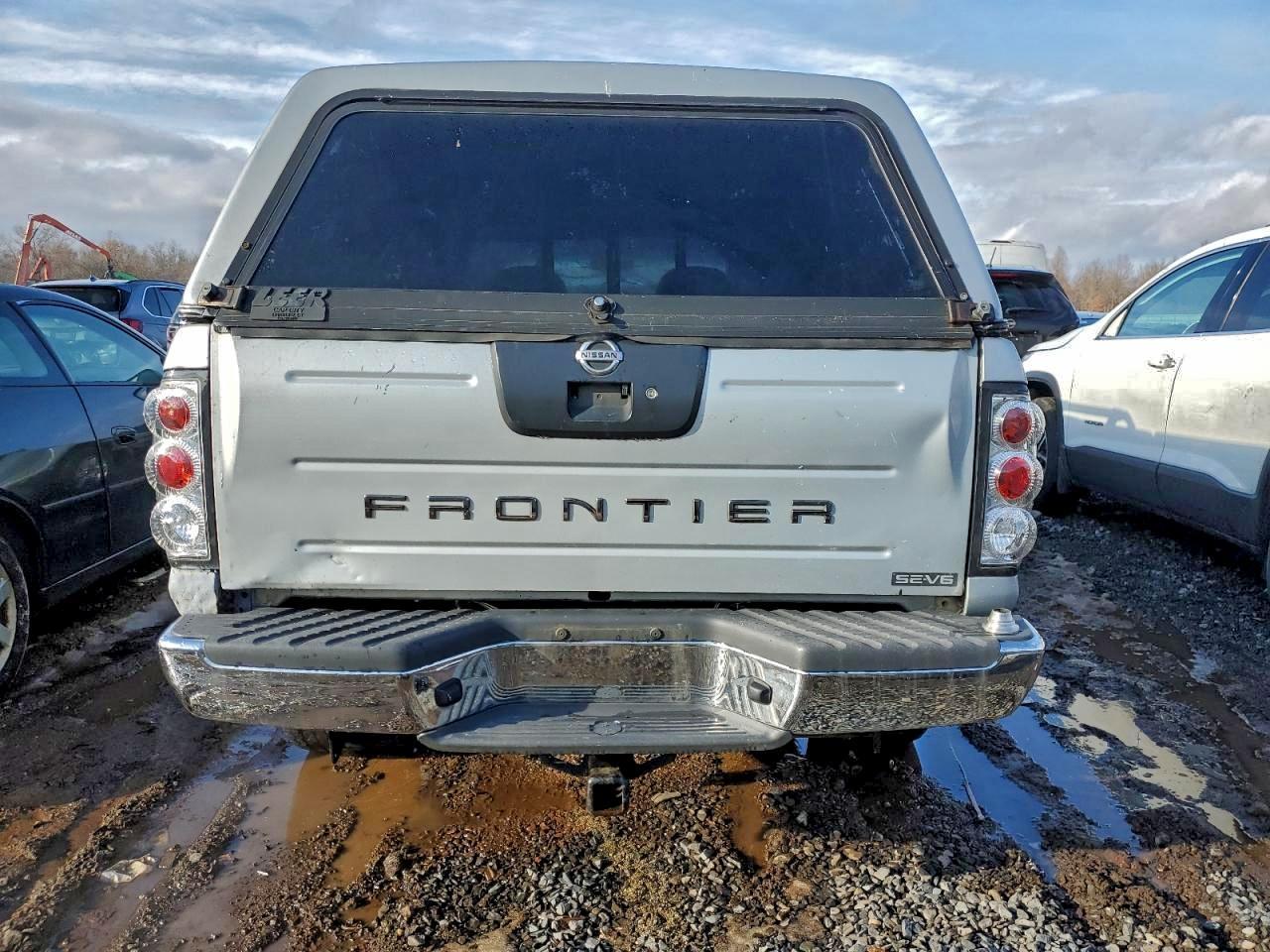 2003 Nissan Frontier Crew Cab Xe - Фото 6