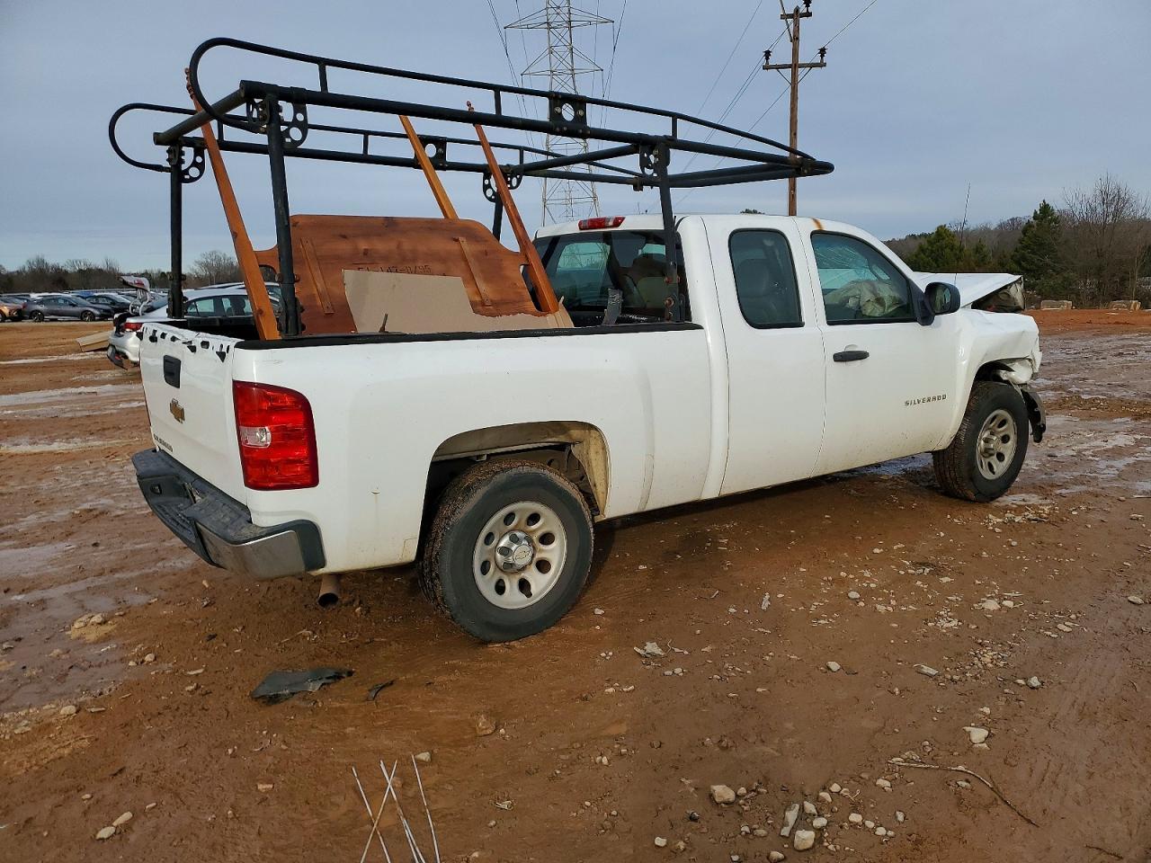 2011 Chevrolet Silverado C1500 - Фото 3