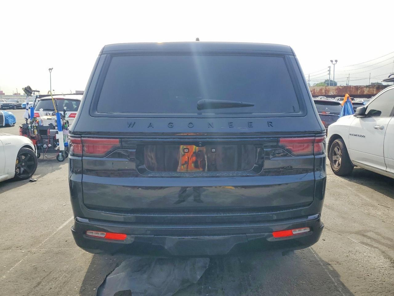 2024 Jeep Wagoneer L Series Ii - Фото 6