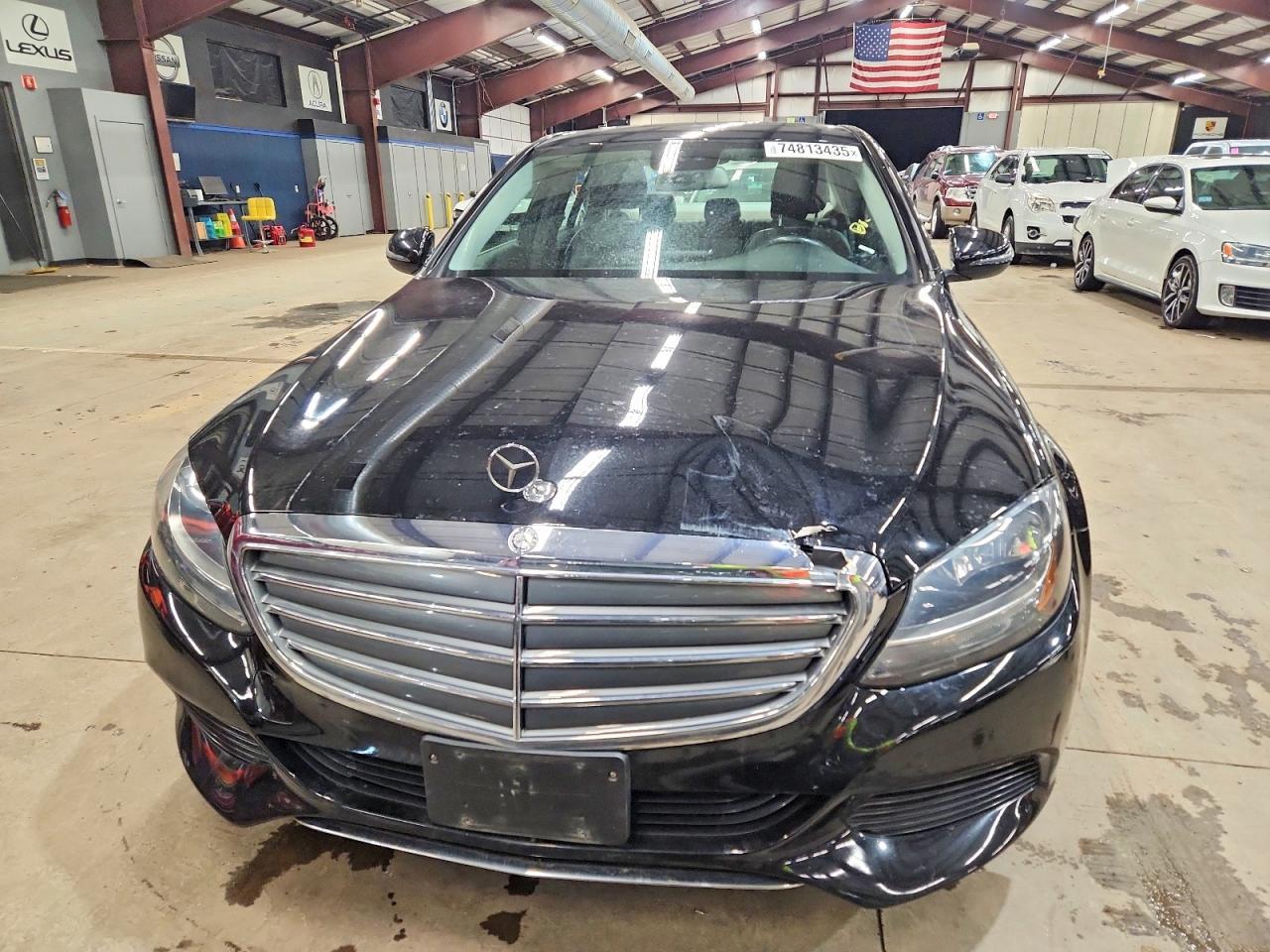 2017 Mercedes-Benz C 300 4Matic - Image 5