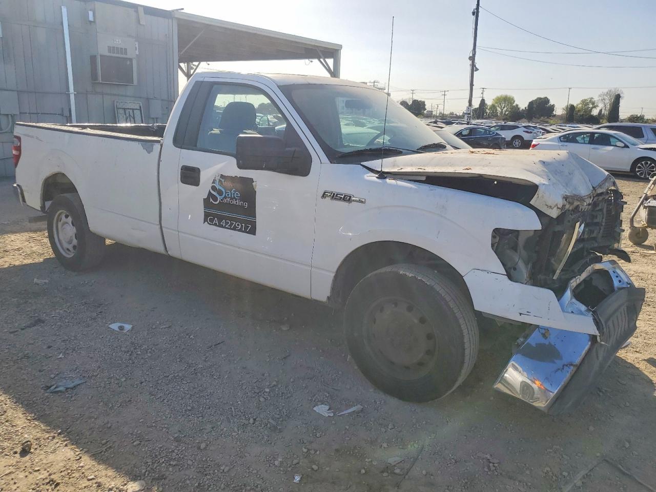 2010 Ford F150 - Image 4