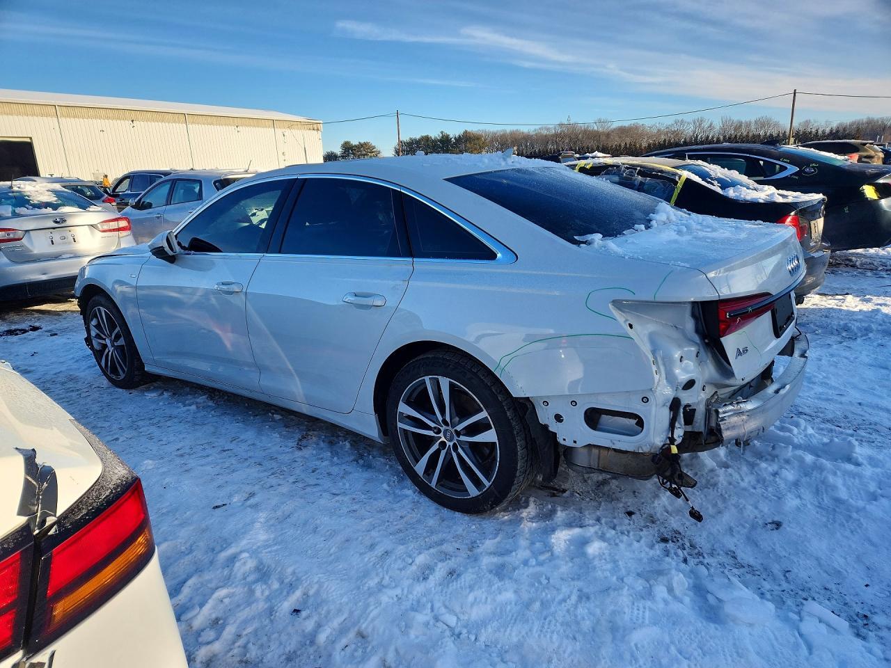 2019 Audi A6 Premium Plus - Image 2
