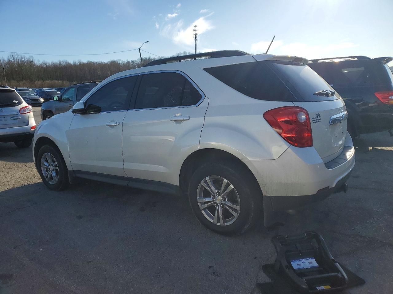 2015 Chevrolet Equinox - Фото 2