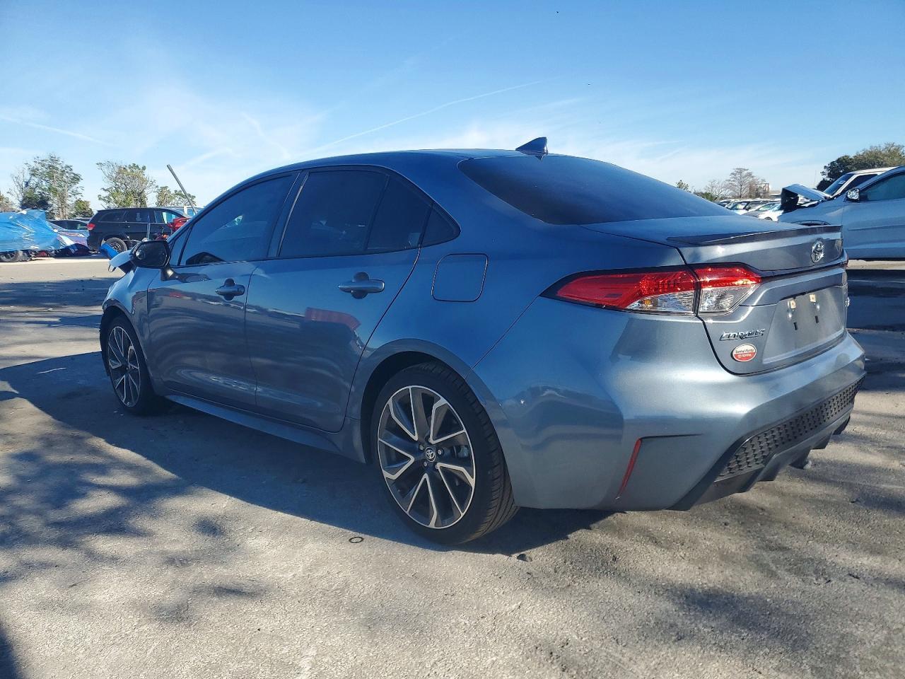 2022 Toyota Corolla Se - Image 2