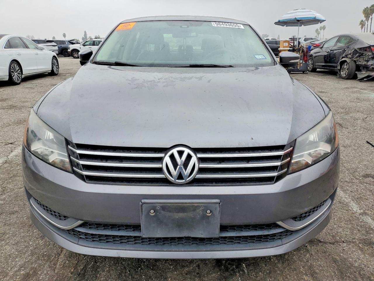 2015 Volkswagen Passat S - Image 5