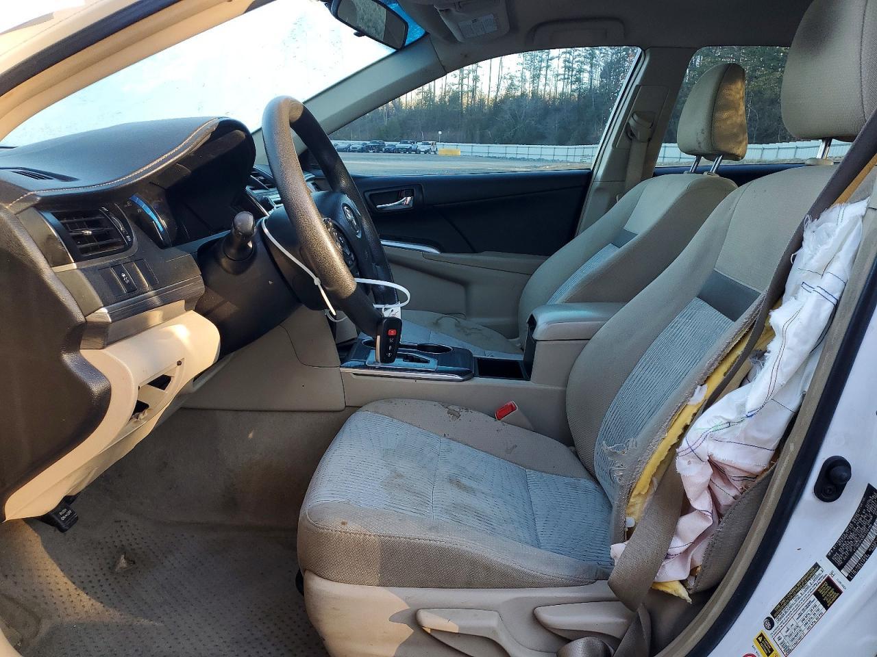 2014 Toyota Camry Hybrid - Фото 7