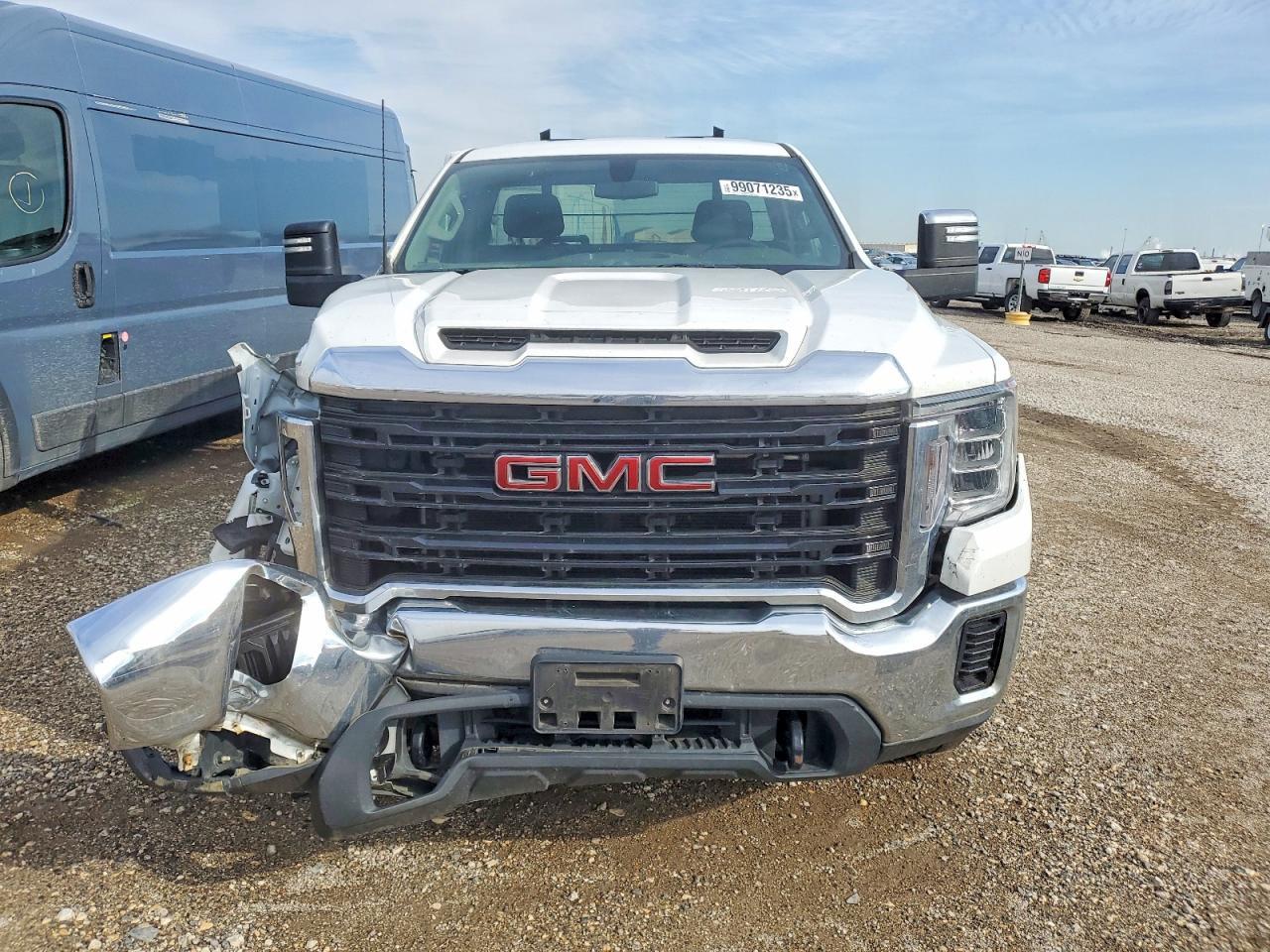 2022 GMC Sierra K2500 Heavy Duty - Image 5