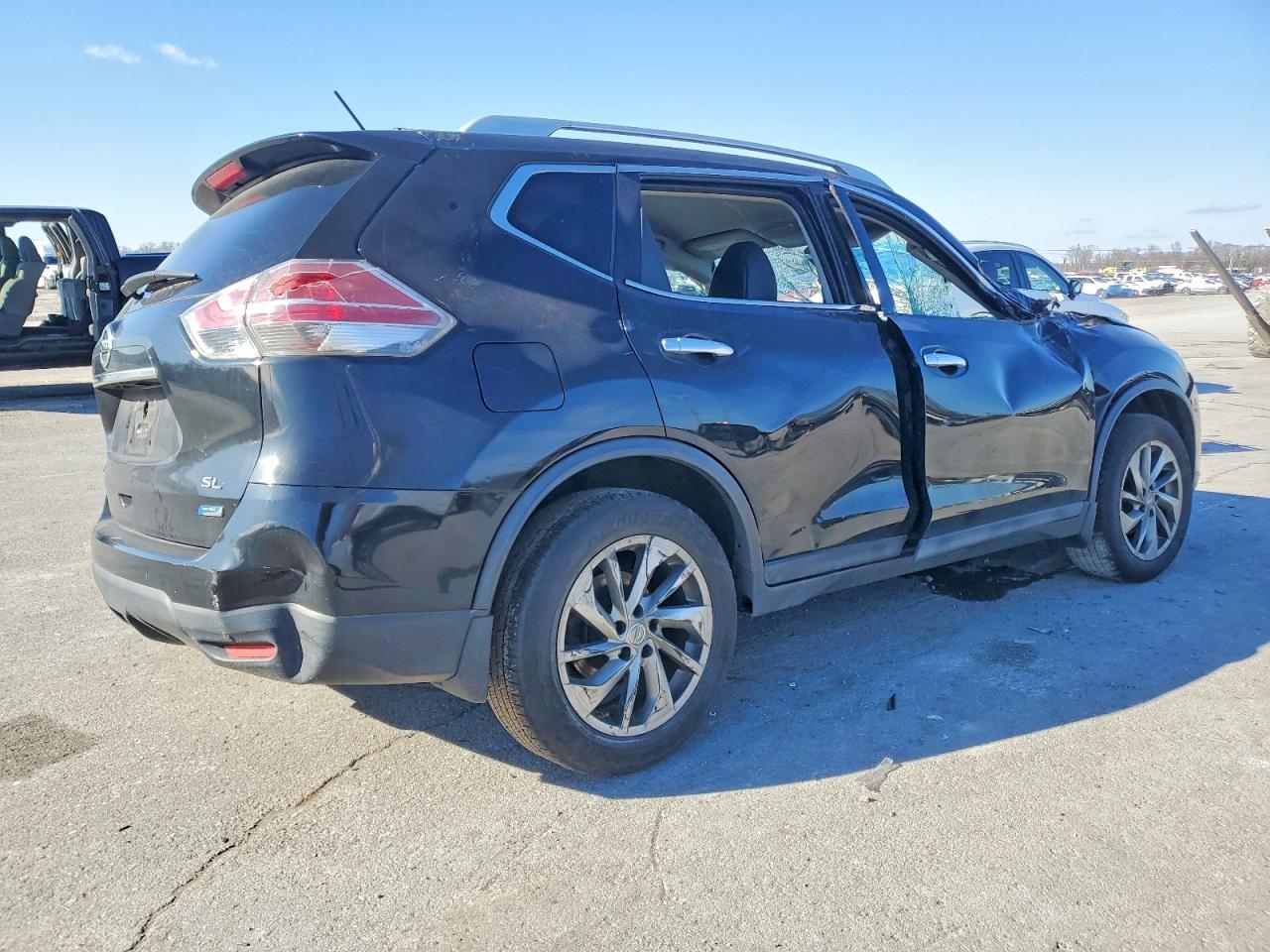 2014 Nissan Rogue S - Фото 3