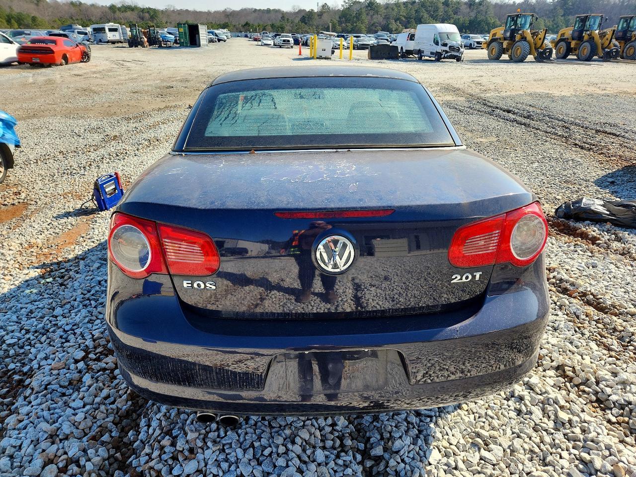2007 Volkswagen Eos 2.0T Sport - Image 6