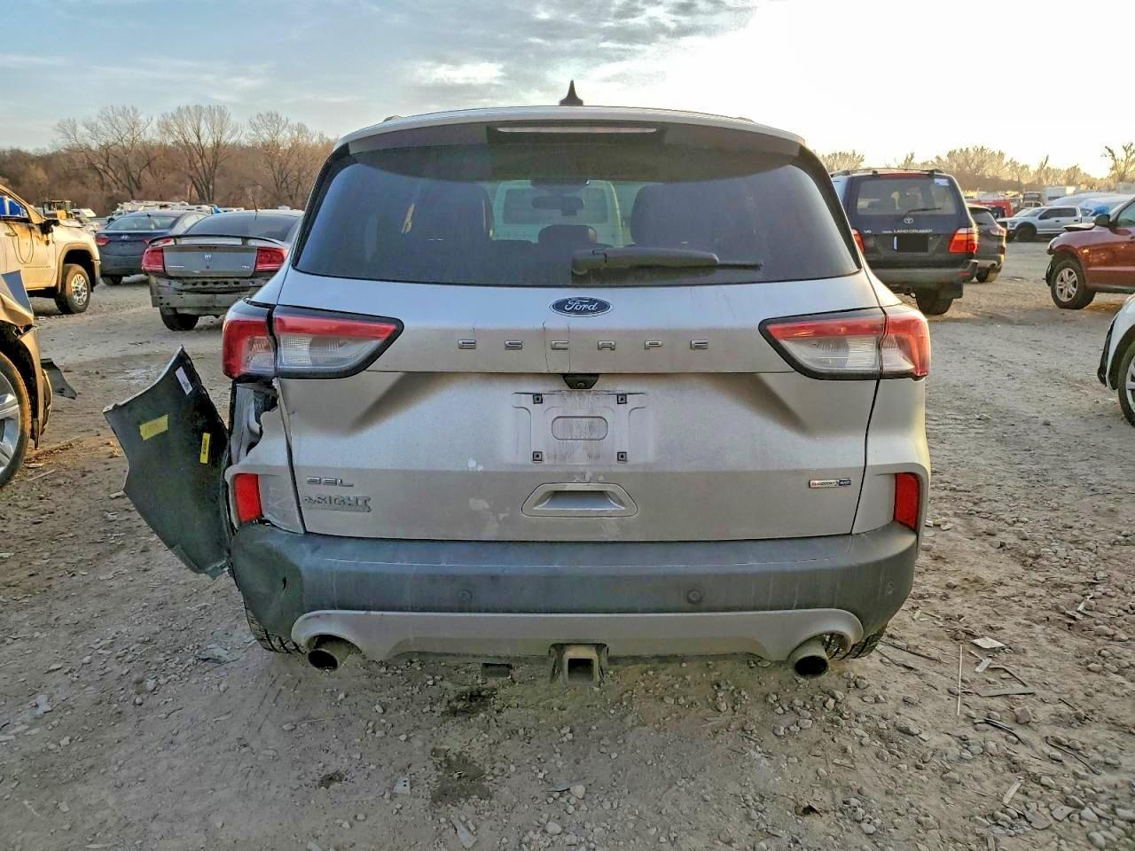 2020 Ford Escape Sel - Фото 6