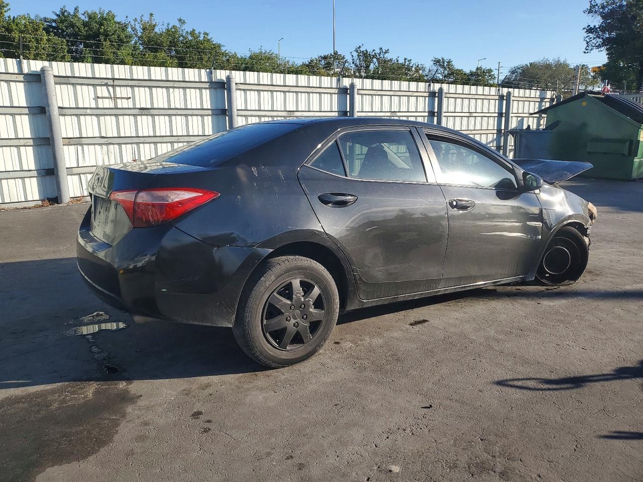 2017 Toyota Corolla L - Фото 3