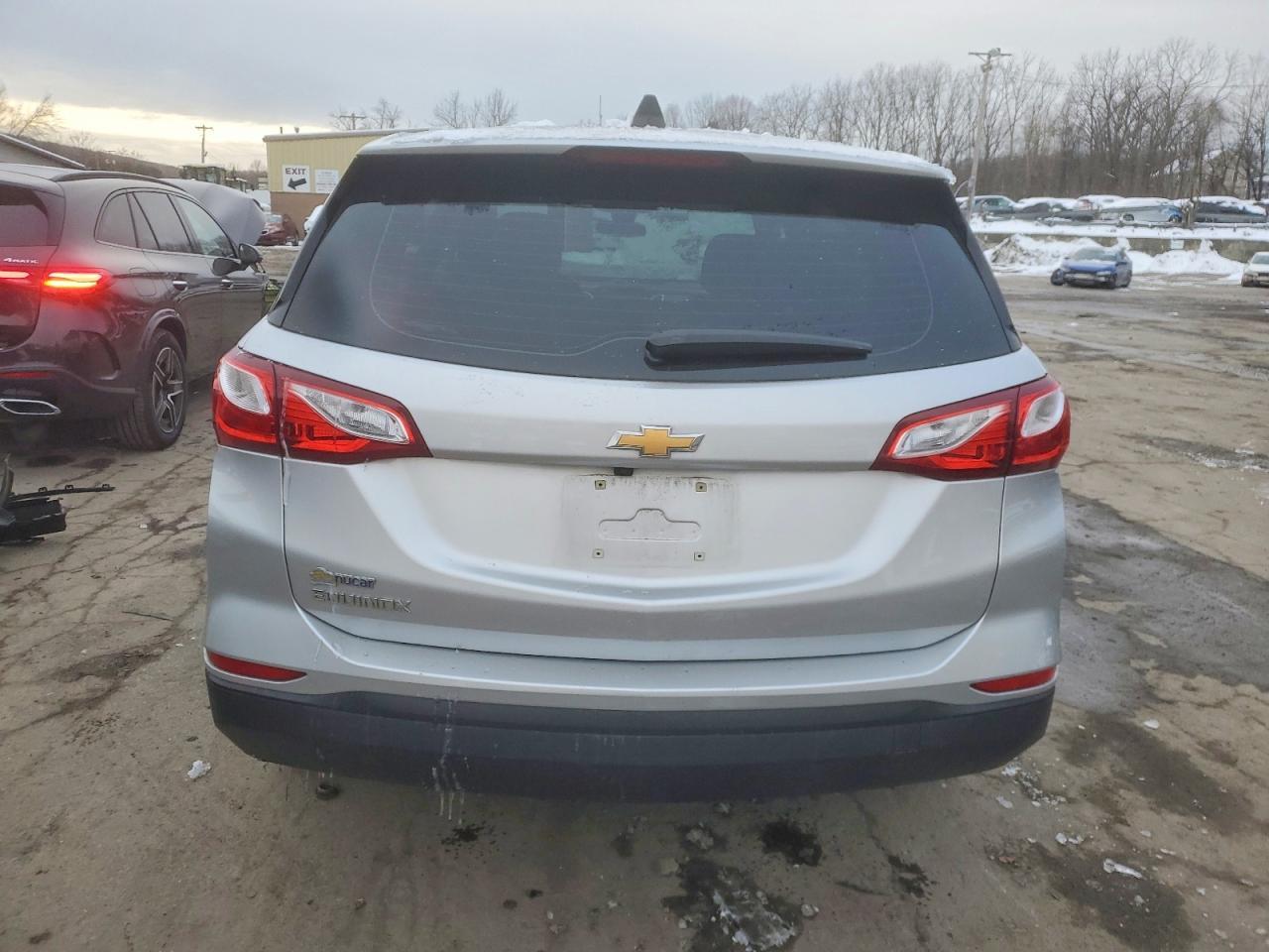 2021 Chevrolet Equinox Ls - Фото 6