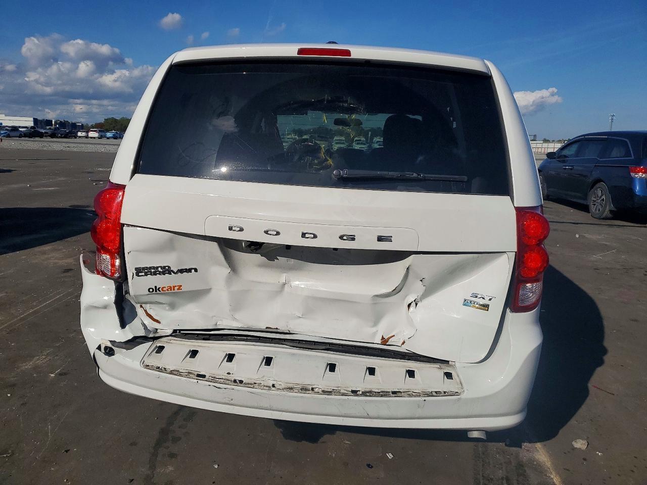 2018 Dodge Grand Caravan Sxt - Image 6